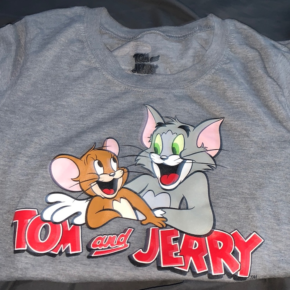 Tom and Jerry shirt